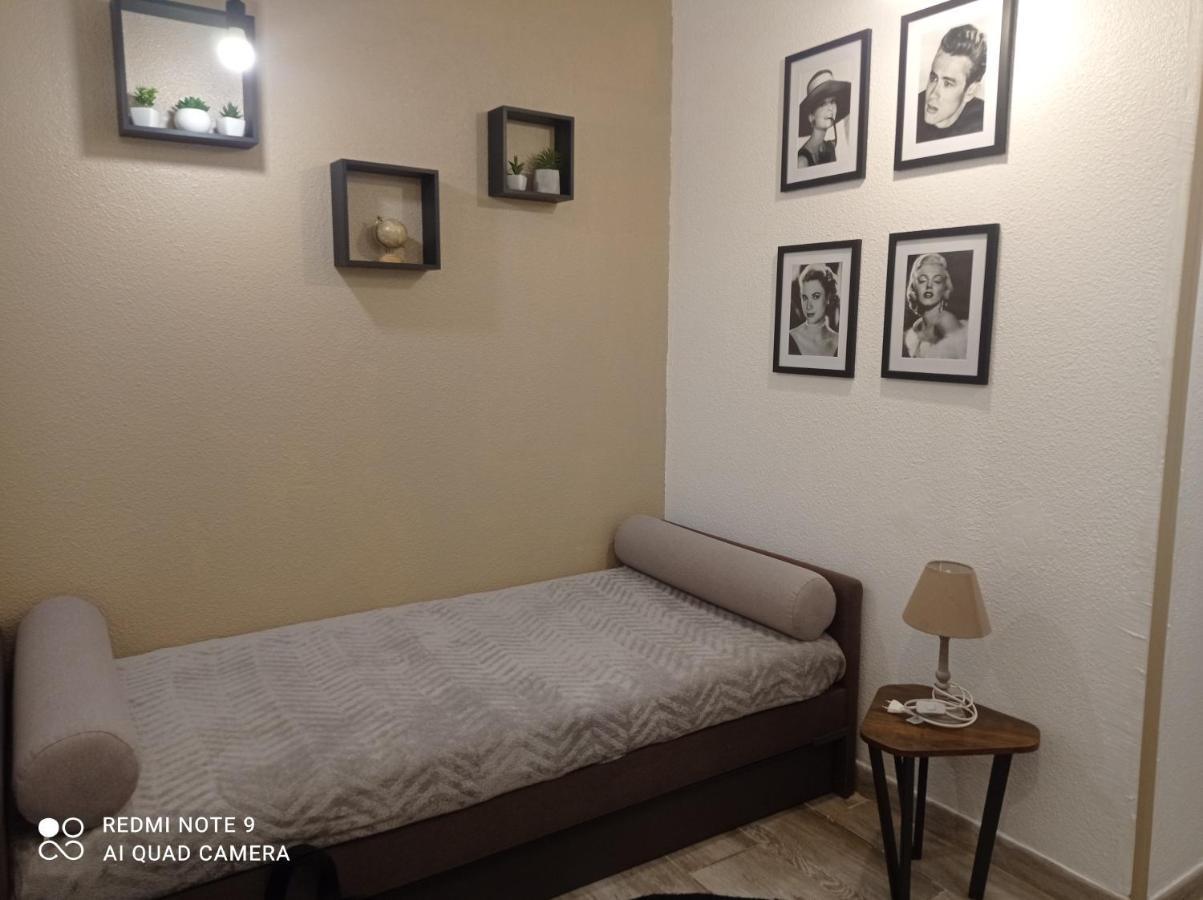 Studio Climatise, 50 M De La Prom, Wifi Nice Luaran gambar